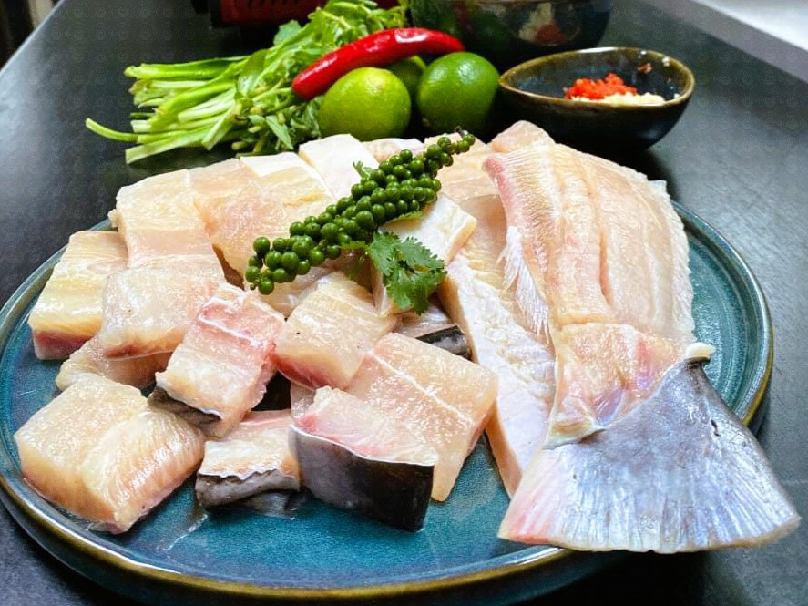 Hình cá dứa cắt khúc
