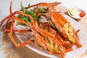 tôm càng xanh hấp tỏi băm