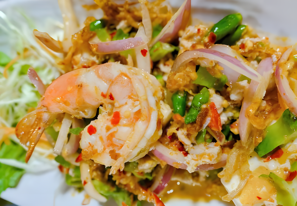 gỏi sung tôm càng