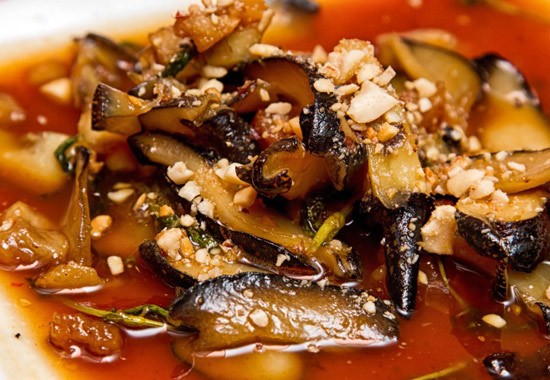 Ốc Tai Tượng Xào Sa Tế Tôm XO