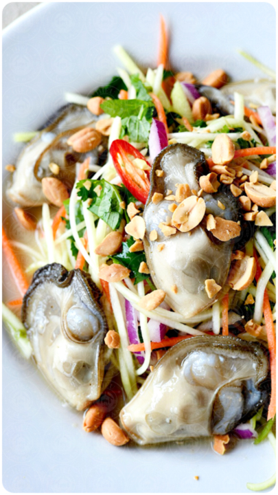 Gỏi Hàu Tái Chua Cay